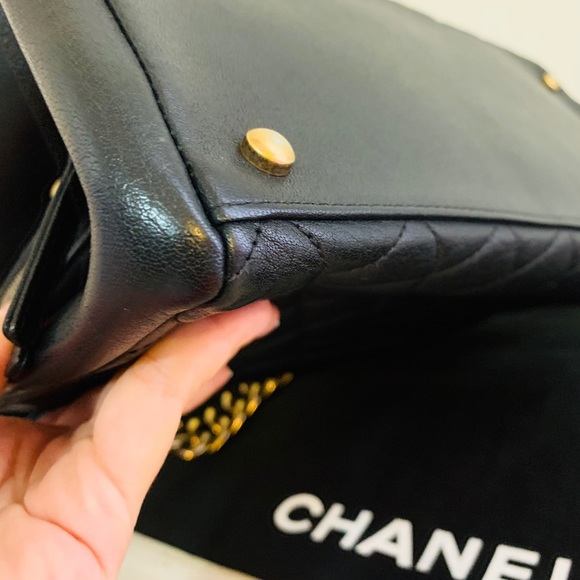 Chanel Trapezio top handle flap crossbody bag - Picture 11 of 14